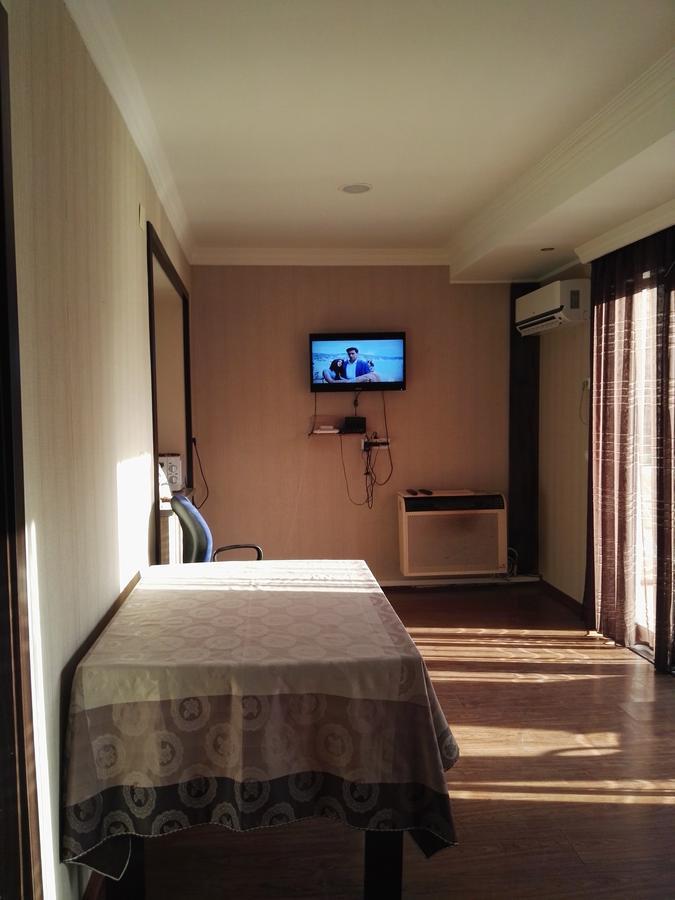 Apartment Agmashenebeli 99 Кобулети Екстериор снимка